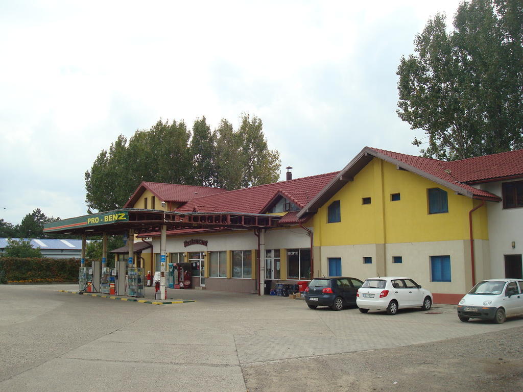 Pensiunea Marc Suceava Exterior foto